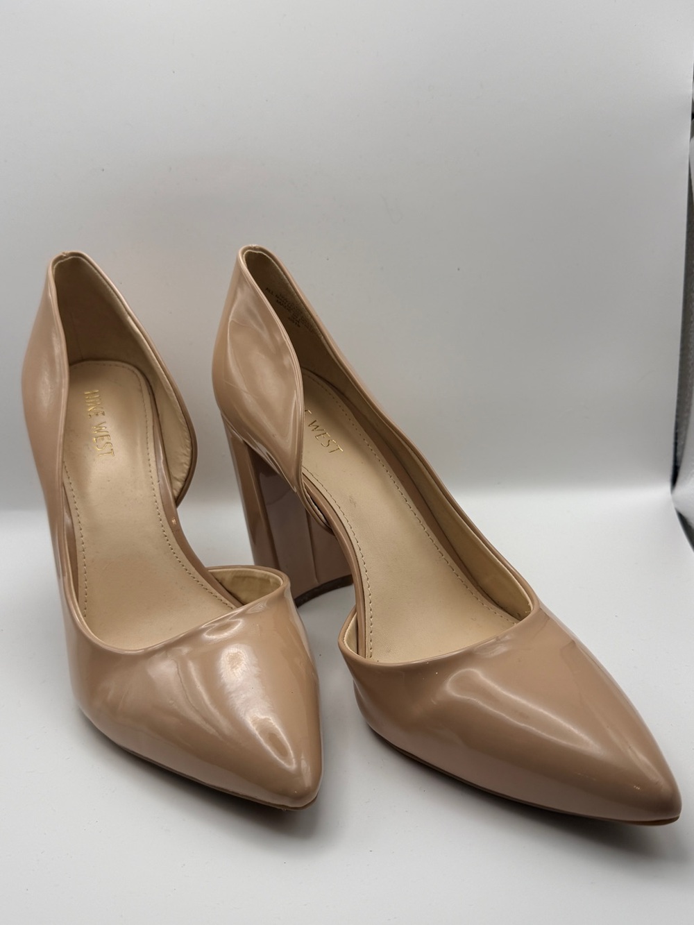 Nine West Anisa Nude Patent D’Orsay Block Heel Pumps Size 8.5